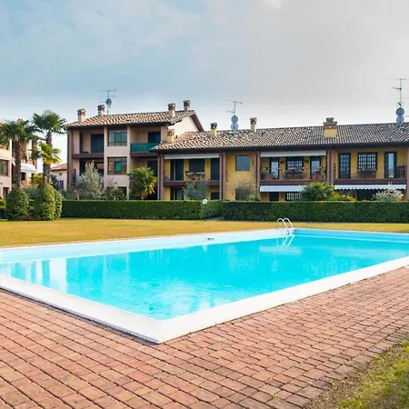 Gardazzurro - Italian Homing Apartment Desenzano del Garda